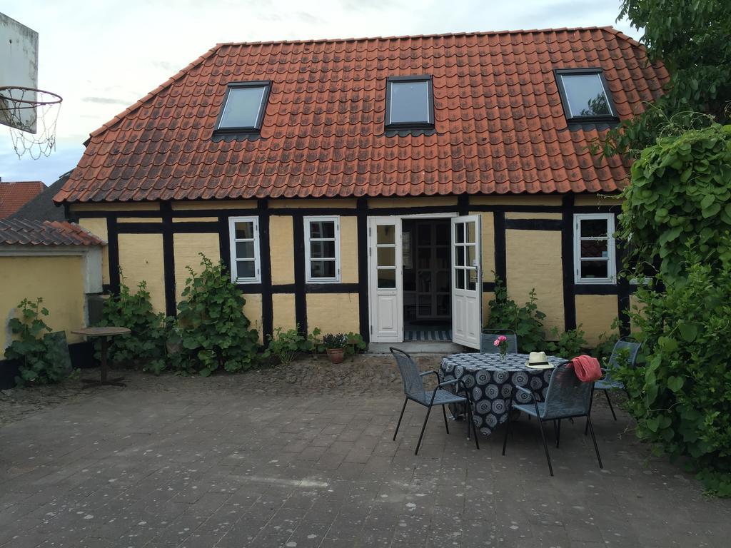 Вилла Millinge Gamle Skole Экстерьер фото